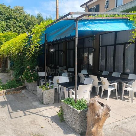 All'Antica Stazione Hotel Múggia Exterior foto