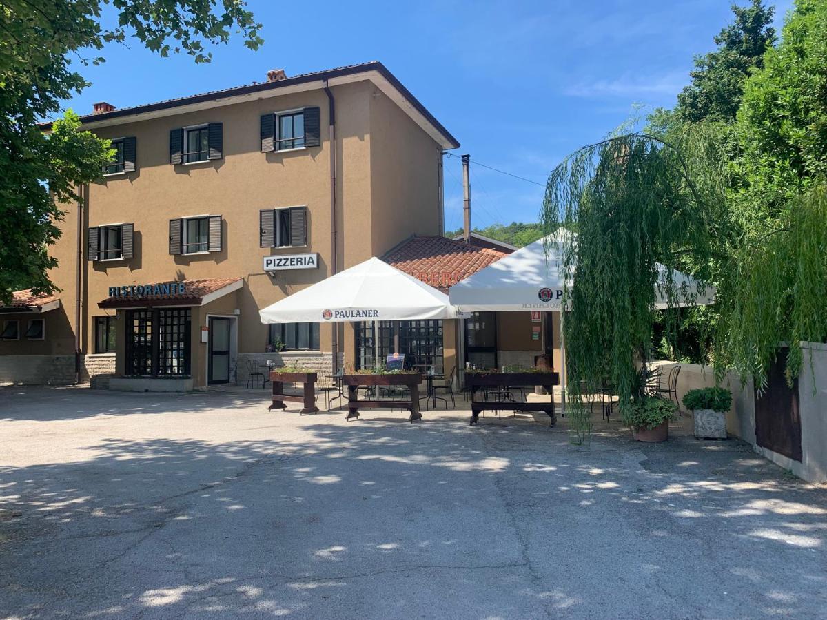 All'Antica Stazione Hotel Múggia Exterior foto